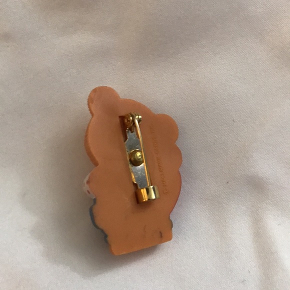 ⚡️FINAL PRICE⚡️ Vintage I’m Yours Pin/Brooch - Picture 4 of 5